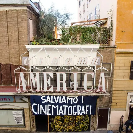 Home Life Rome Ρώμη